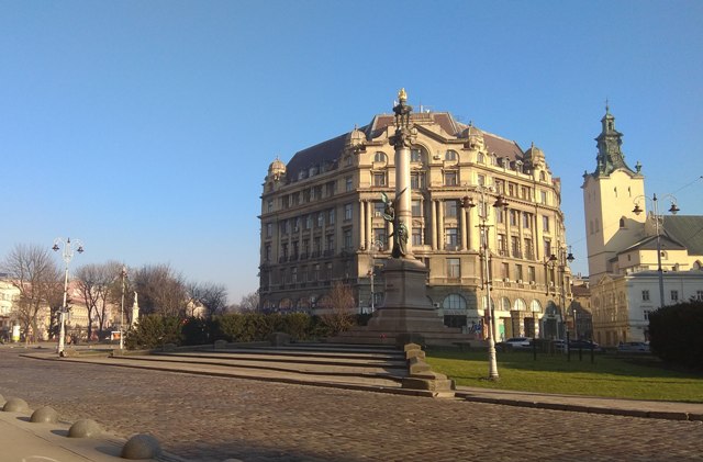 Найбільше приміщень міськрада Львова здає в оренду у центрі міста