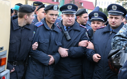 На посади у патрульній поліції Львова заповнили анкети понад 6 тис. претендентів