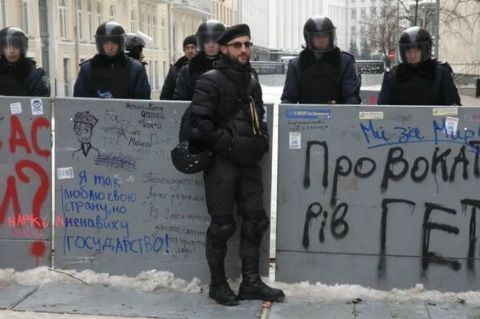 Генпрокуратура обіцяє відпустити львівського фотографа, затриманого на Грушевського