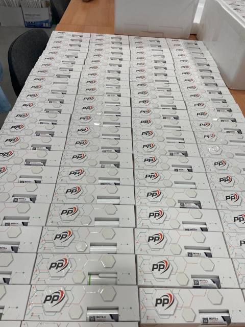 В Угриневі виявили контрабанду шприц-ручок на понад мільйон гривень