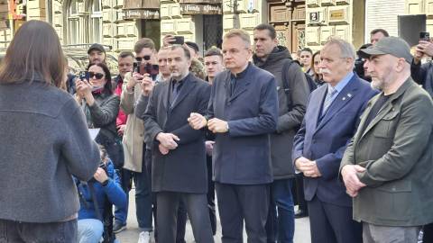 У Львові відкрили пам'ятну дошку Джохару Дудаєву