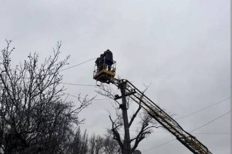 На Львівщині через грози знеструмлено 166 населених пунктів та пошкоджено дахи будинків