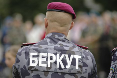 Міліція підтвердила, що львівський "Беркут" покинули четверо бійців