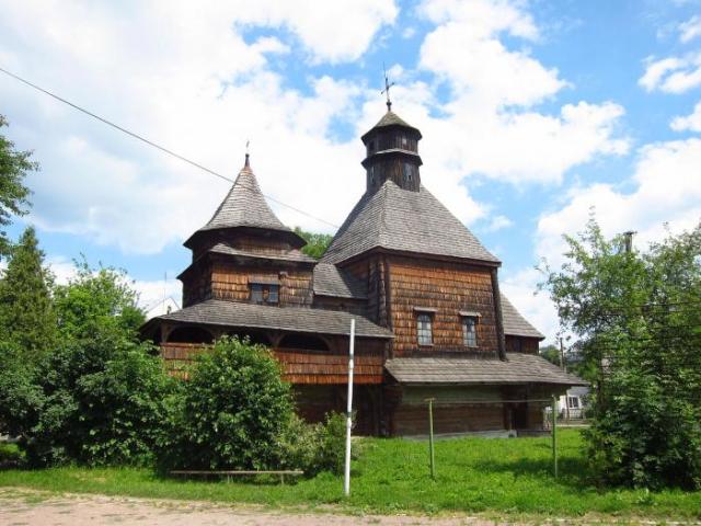 На Львівщині відремонтують чотири старовинні церкви