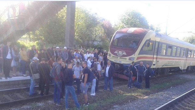 Питання трускавецької електрички тримають на контролі залізничники і Пустомитівська РДА