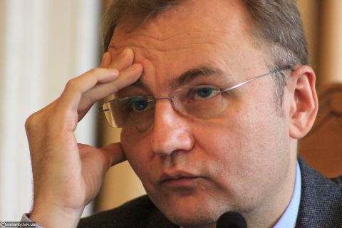 Садового допитали щодо інциденту під час Львівського безпекового форуму