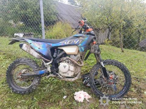 На Самбірщині у ДТП постраждали водій та пасажирка мотоцикла