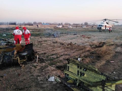У Львові оголосили жалобу через авіакатастрофу в Ірані, в якій загинули 176 людей