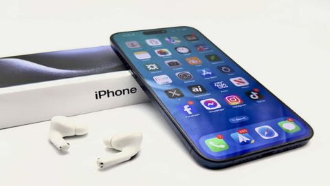 Новий Айфон 15 Про Макс: топовий флагман нового покоління