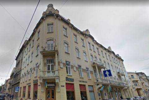 Суд не дозволив приватизувати будівлю Львівської митниці