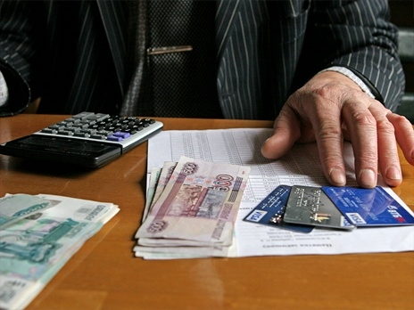 Рада Нацбанку рекомендує обмежити готівкові розрахунки