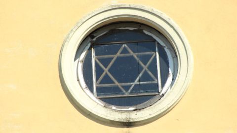 Єврейська громада закликає владу та правоохоронців зупинити вандалів у Львові