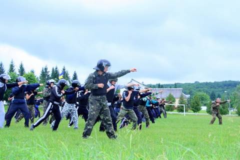 Третій батальйон територіальної оборони отримує допомогу від підприємств Львова