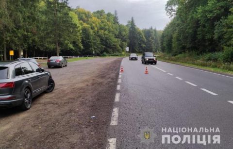На Дрогобиччині у ДТП загинув водій авто Toyota Corolla