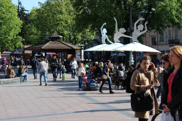 Заборону встановлення атракціонів у центрі Львова продовжили на півроку