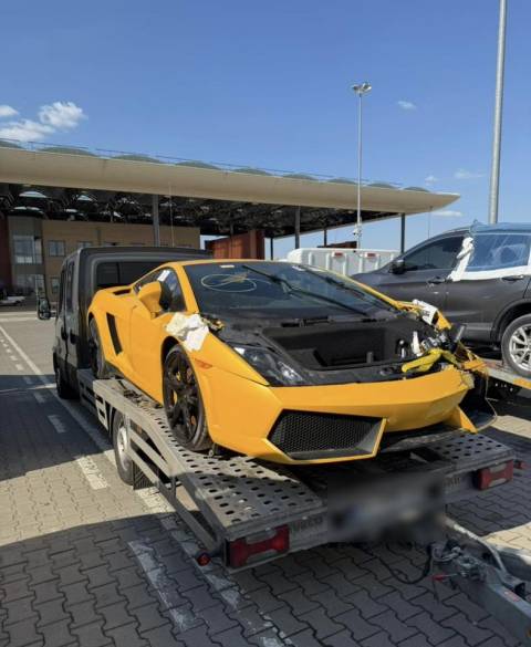 На кордоні з Польщею виявили Lamborghini вартістю майже три мільйони гривень