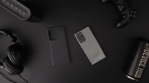 Які кольори чохлів на телефон найпрактичніші