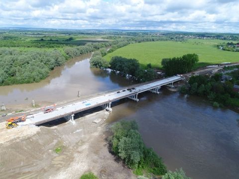 На Львівщині відрили новий міст через Дністер