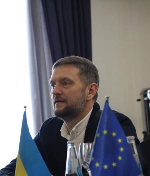 Головний еколог Львівщини у березні заробив майже 70 тисяч гривень