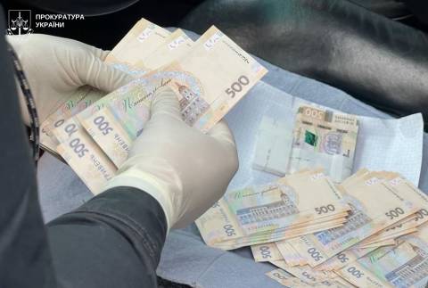 Суд конфіскував понад мільйон гривень застави, внесеної за колишнього заступника мера Пустомит