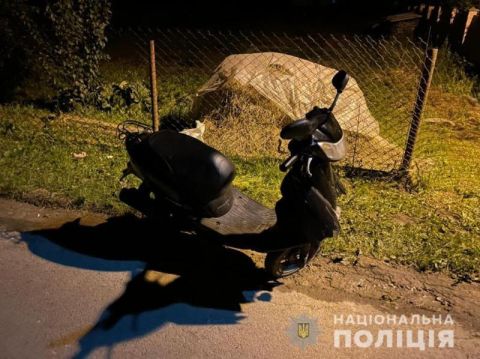Поблизу Львова у ДТП постраждали двоє скутеристів