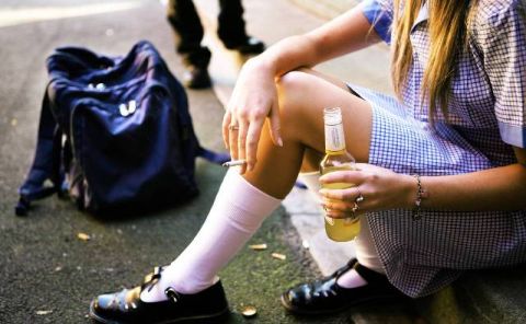 У Дрогобичі 14-річна школярка отруїлась алкоголем