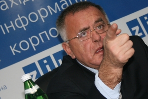 Петро Писарчук: Не потрібні нам оці «тушки», одні політичні збитки від них