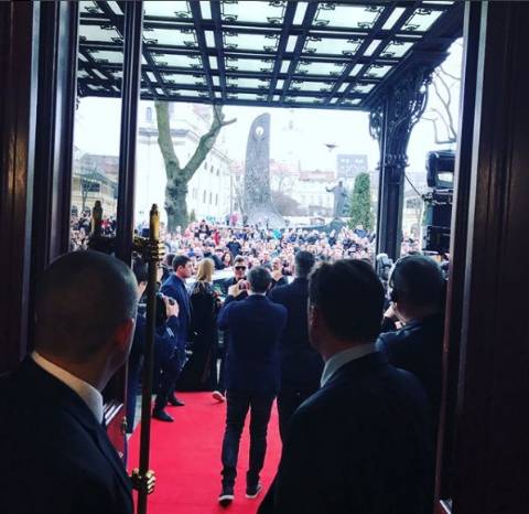 фото Instagram-сторінок nadiagordonmakeup, dariya_kulynych, roman_tebest