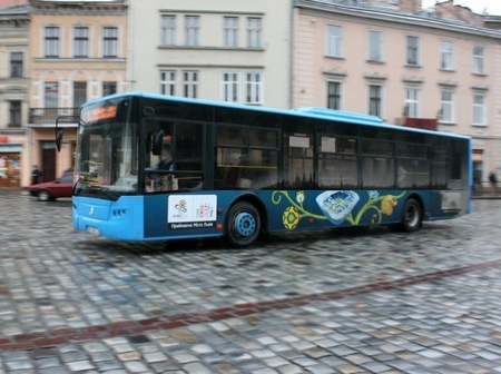 Сьогодні у Львові у автобуса №53 відмовили гальма