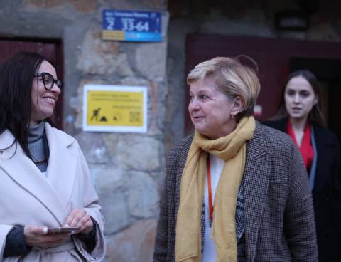 Маруняк у жовтні отримала понад 30 тисяч за високі досягнення у праці