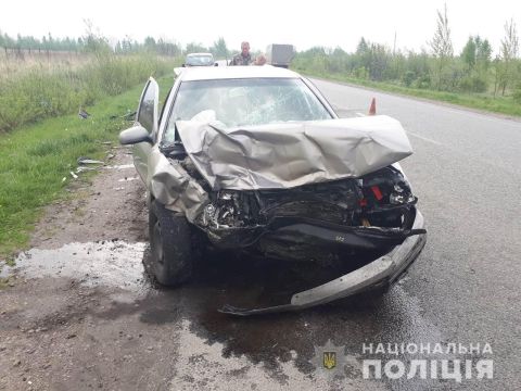 Двоє малих дітей постраждали внаслідок ДТП на Пустомитівщині