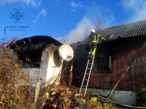 На Львівщині вщент згорів житловий будинок