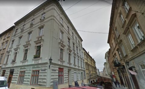 Пам'ятку архітектури на вулиці Ставропігійській переобладнають під кафетерій