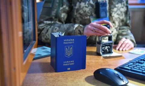 На кордоні з Польщею – черги з 40 авто