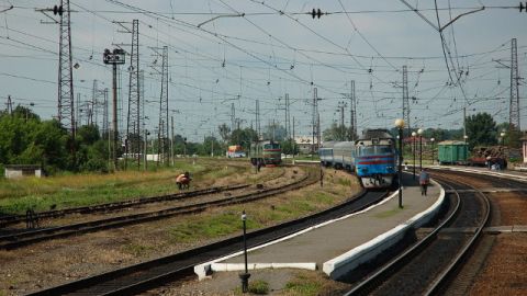 Поїзд Львів-Ходорів не курсуватиме