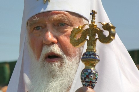 Янукович нагородив єпископа Філарета орденом «За заслуги» ІІІ ступеня