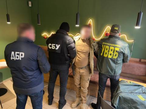 У Львові військовий за тисячу гривень хабаря обіцяв влаштувати службу в тилу