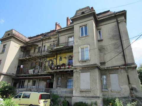 У Бориславі дитина впала з мосту: госпіталізовано до лікарні