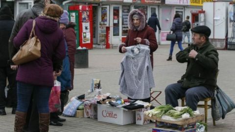 В Україні зросли мінімальна зарплата і пенсія