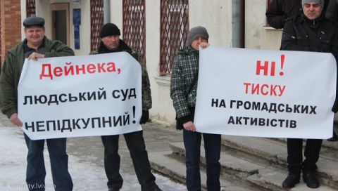 Дейнека судиться з Майбородою за кіно