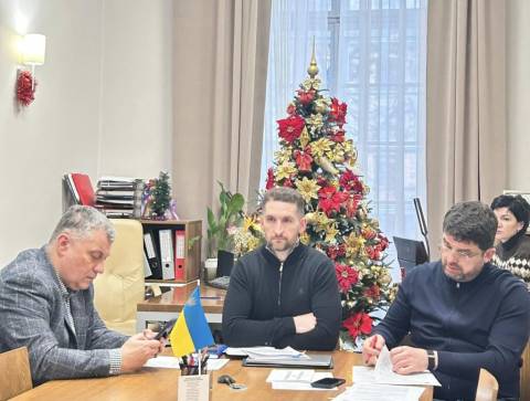 У Львові розглянули питання розміщення майданчиків біля закладів харчування під час зими та ставки туристичного збору