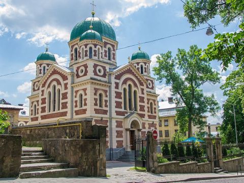 Львівські ґазди воліють забрати Свято-Георгіївський собор у благочинного Філарета