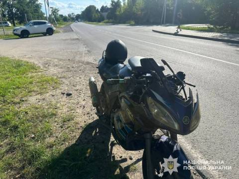 У Самборі мотоцикліст збив пішохода