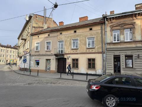 Приміщення у центрі Львова продають за 100 тисяч гривень