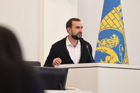 Бойко у вересні отримав дві премії на понад 40 тисяч гривень 