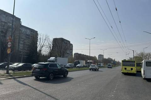Частину вулиці Стрийської відкрили для руху транспорту