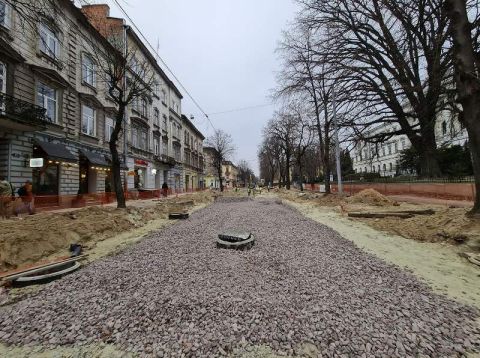 У Львові відкрили для проїзду частину вулиці Степана Бандери
