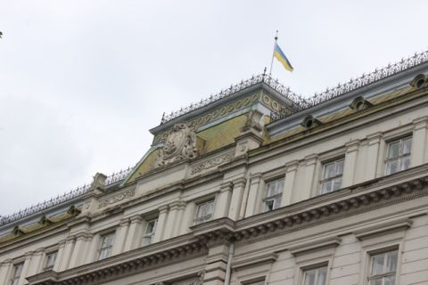 У вересні бухгалтер агропромислового розвитку ЛОДА отримав чотири тисячі за інтенсивність праці