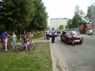 За один день під колеса автомобілів потрапило троє дітей