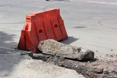 На вулиці Садовій у Львові влаштують роздільну смугу